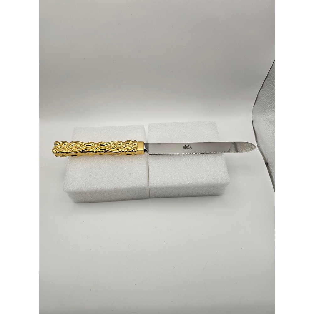Katy Briscoe 18k Gold Plated Ornate Handle Stainless Steel Serrated Cake Knife